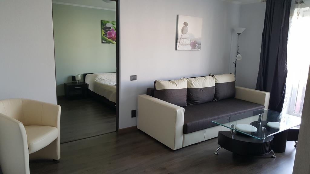 L.E.C. Travel Apartments Ventspils Exterior foto